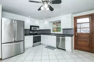 31 Towne Crest Dr, Stoneham, MA 02180 - Photo 18