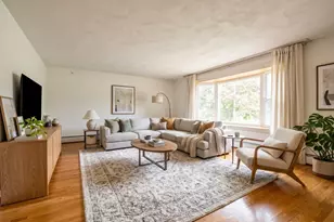 31 Towne Crest Dr, Stoneham, MA 02180 - Photo 12