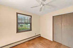 8 Trinity St, Danvers, MA 01923 - Photo 28