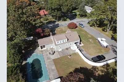 15 Hiller Ave, Fairhaven, MA 02719 - Photo 4