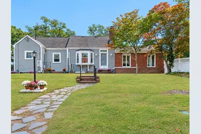 15 Hiller Ave, Fairhaven, MA 02719 - Photo 1