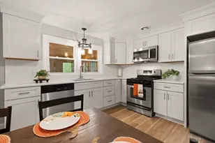 7 Moonbeam Ave, Chelmsford, MA 01824 - Photo 8