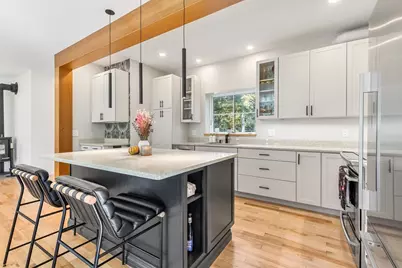 108 Kilby St, Hingham, MA 02043 - Photo 2