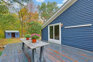 4 Hill St, Medway, MA 02053 - Photo 32