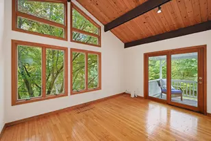 4 Hill St, Medway, MA 02053 - Photo 16