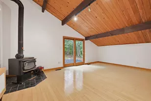 4 Hill St, Medway, MA 02053 - Photo 12
