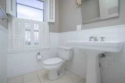 87 Revere St #3, Boston, MA 02114 - Photo 6