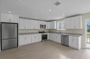 25 Lebanon St, Fall River, MA 02723 - Photo 1