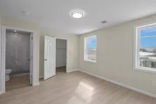 25 Lebanon St, Fall River, MA 02723 - Photo 12