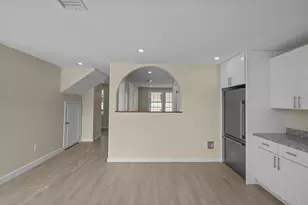 25 Lebanon St, Fall River, MA 02723 - Photo 4