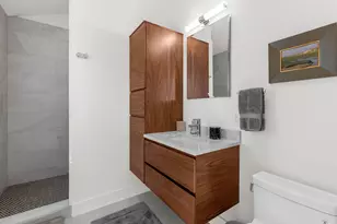 6 Washington Ave, Provincetown, MA 02657 - Photo 36