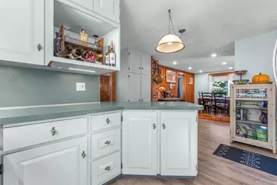 548 Plymouth St, East Bridgewater, MA 02333 - Photo 12
