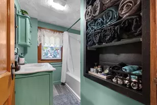 548 Plymouth St, East Bridgewater, MA 02333 - Photo 28