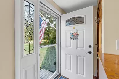 37 Donna Dr, Plymouth, MA 02360 - Photo 4