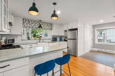 519 Kirby Street, New Bedford, MA 02740 - Photo 8