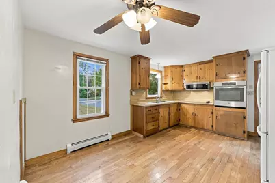110 Bridge Rd, Northampton, MA 01062 - Photo 12