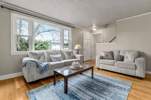 508 Oak St, Franklin, MA 02038 - Photo 8