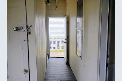 55 Endicott, Worcester, MA 01610 - Photo 18