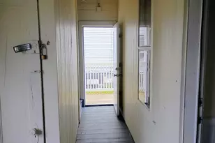 55 Endicott, Worcester, MA 01610 - Photo 18