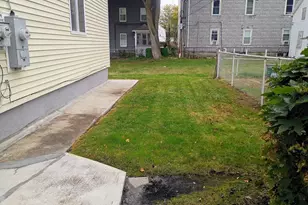 55 Endicott, Worcester, MA 01610 - Photo 4