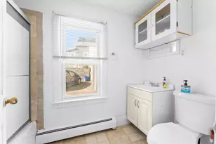 576 Sea St, Quincy, MA 02169 - Photo 14