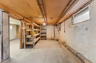 576 Sea St, Quincy, MA 02169 - Photo 16