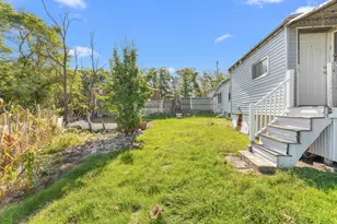 576 Sea St, Quincy, MA 02169 - Photo 18