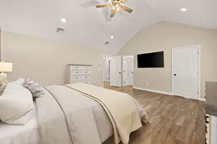 80 Edward Rd, Raynham, MA 02767 - Photo 14