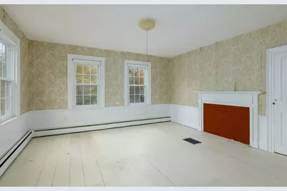 50 Pleasant St, Barre, MA 01005 - Photo 24