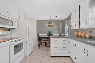 68 Harman Ave, Seekonk, MA 02771 - Photo 8