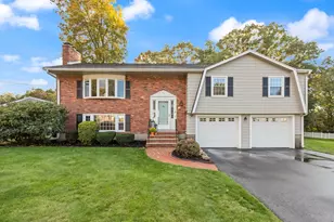26 Marla Ln, Reading, MA 01867 - Photo 1