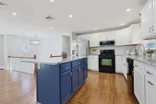 258 Dunbar St, Taunton, MA 02780 - Photo 6