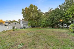 50 Lyons St, Quincy, MA 02169 - Photo 4