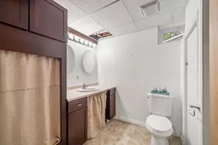 17 Connecticut Ave, Blackstone, MA 01504 - Photo 20