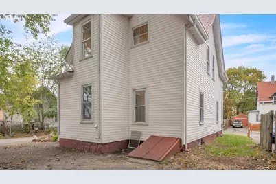 58 Clinton St, Brockton, MA 02302 - Photo 28