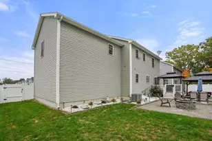 7 Snowden St, Springfield, MA 01119 - Photo 38