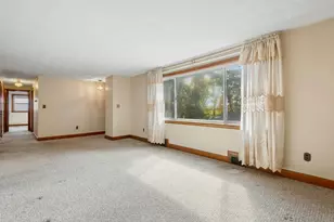 51 Fay Rd, Dedham, MA 02026 - Photo 8
