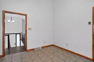 10 Roundwood Rd, Natick, MA 01760 - Photo 10