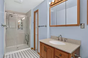 10 Roundwood Rd, Natick, MA 01760 - Photo 16