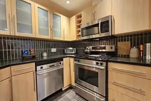 55 Broadlawn Park, Boston, MA 02467 - Photo 4