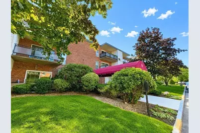 55 Broadlawn Park #16B, Boston, MA 02467 - Photo 32