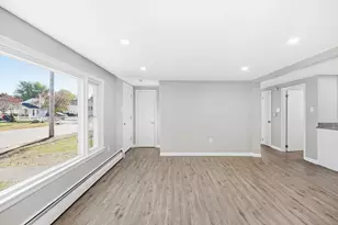 412 Oak St, Methuen, MA 01844 - Photo 10