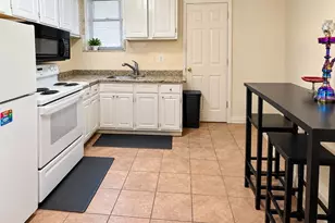 623 Cummins Hwy, Boston, MA 02136 - Photo 4