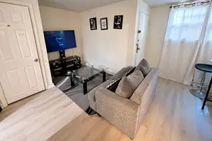 623 Cummins Hwy, Boston, MA 02136 - Photo 6