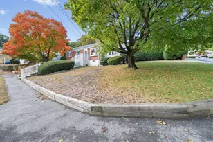 265 Temple Rd, Waltham, MA 02452 - Photo 2