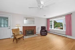 265 Temple Rd, Waltham, MA 02452 - Photo 6