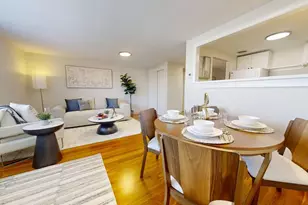 20 Riverside St, Watertown, MA 02472 - Photo 4