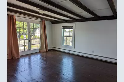 77 Pleasant #6, Newburyport, MA 01950 - Photo 6