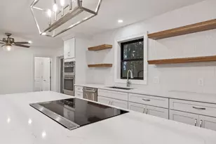 16 E Applewood Dr, Charlton, MA 01507 - Photo 4