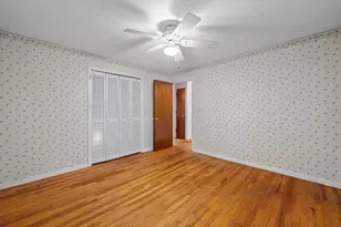 42 Pinebrook Ln, Holden, MA 01520 - Photo 14